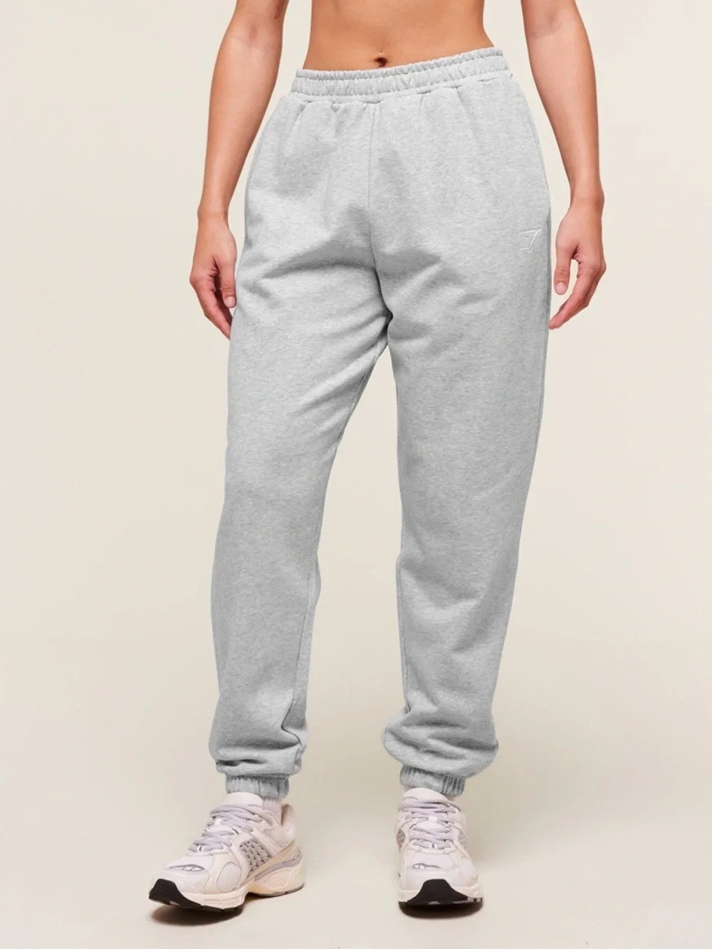Gymshark Training Fleece Joggers Gray Sweatpants Athletic Loungewear Sporty L - Picture 2 of 10